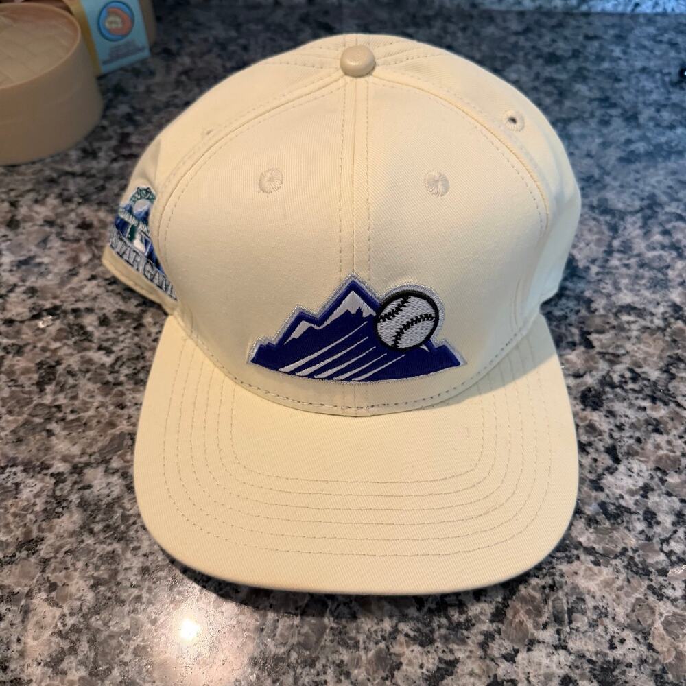 Colorado Rockies Snapback Hat
